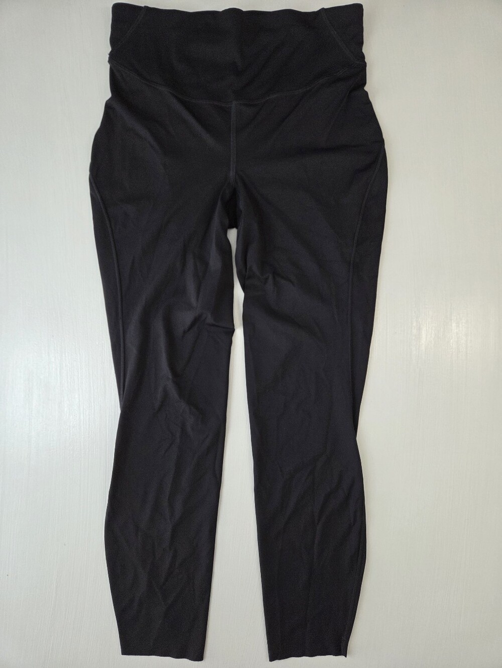 Lululemon Base Pace High-Rise Tight 25"